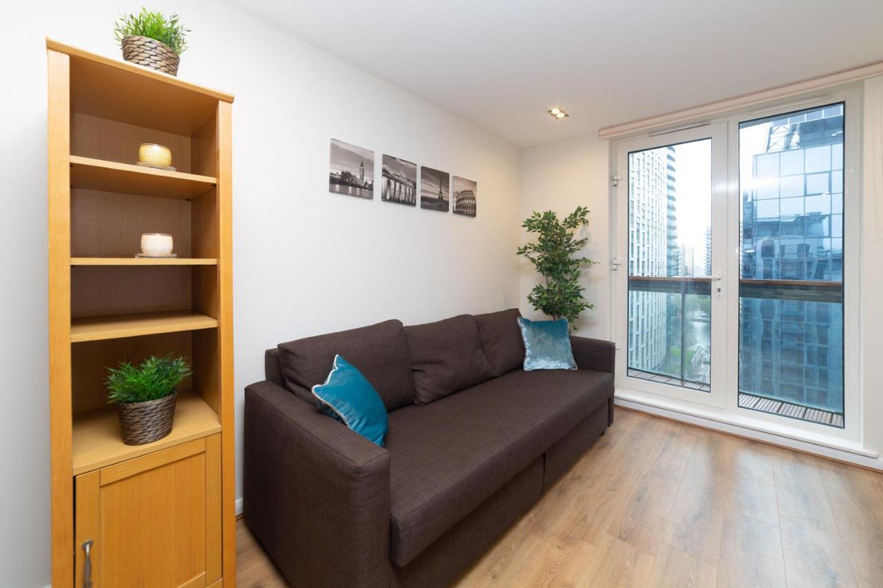 Royal Crossharbour Apartment London Exterior foto