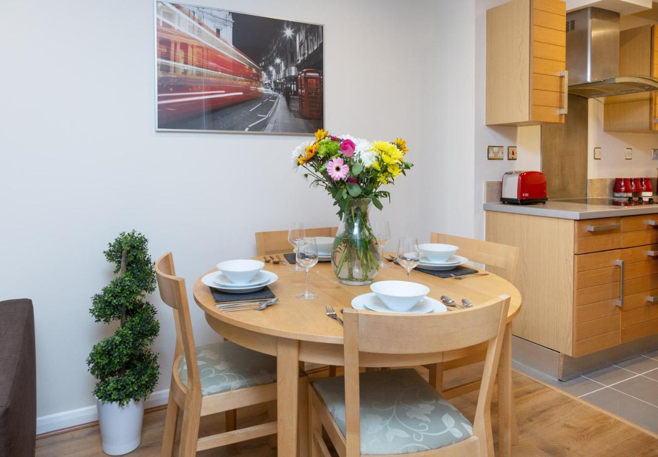 Royal Crossharbour Apartment London Exterior foto