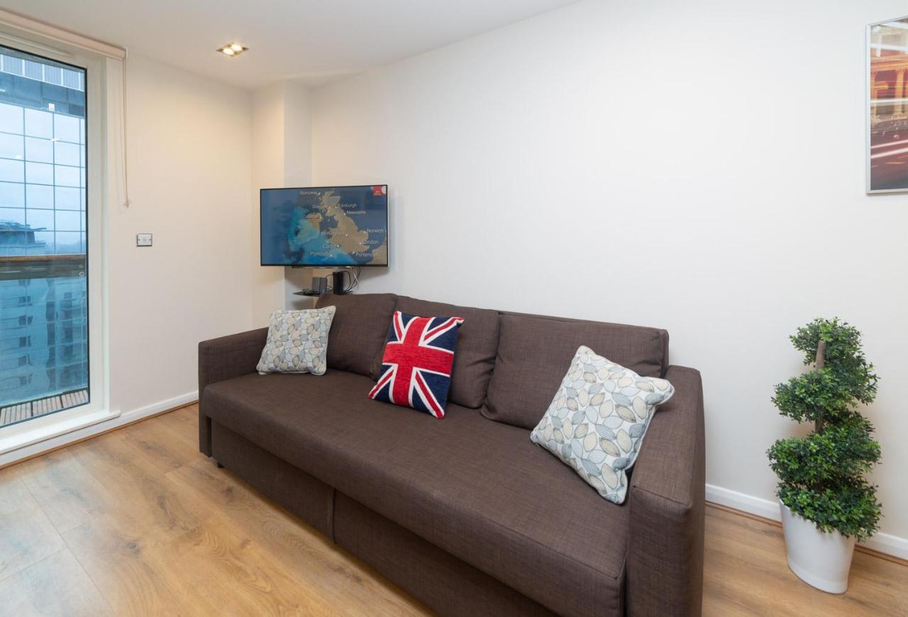 Royal Crossharbour Apartment London Exterior foto