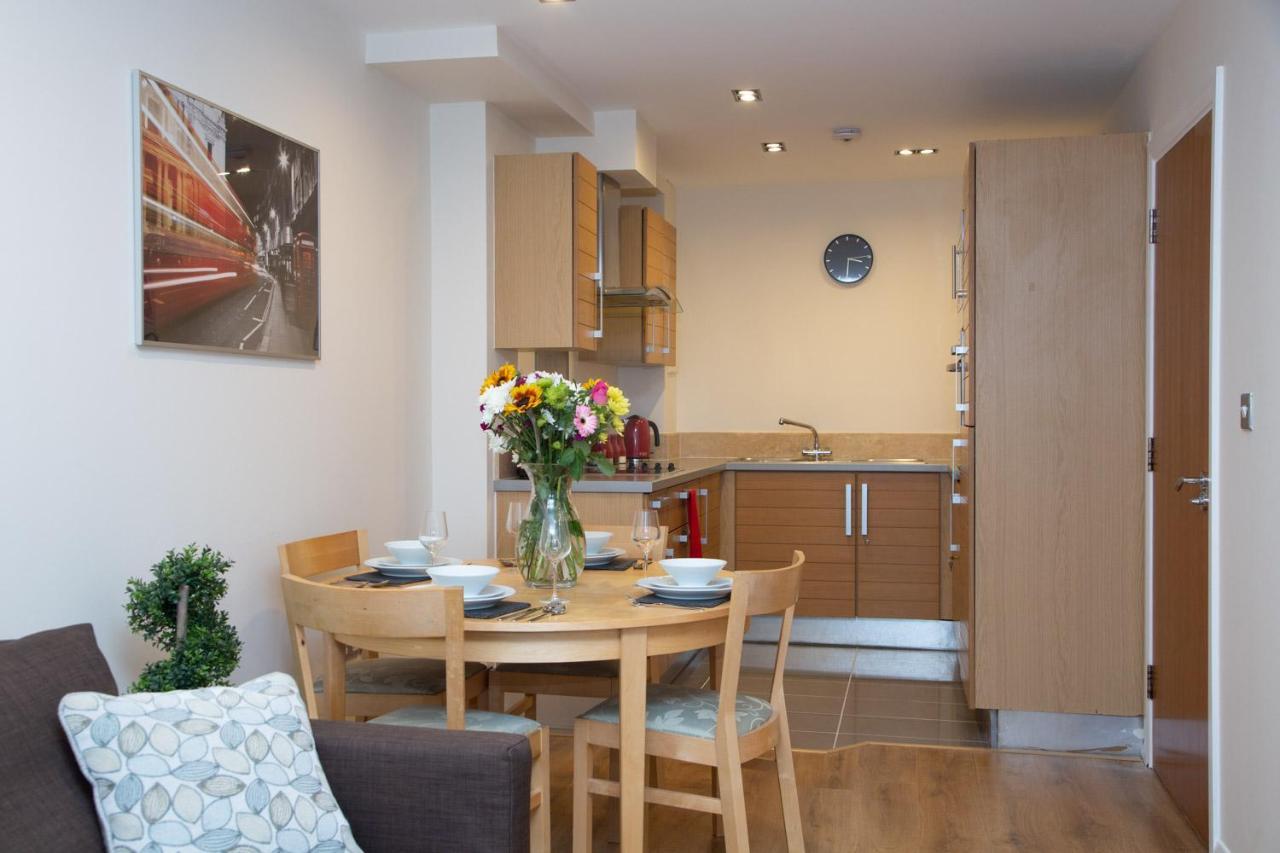 Royal Crossharbour Apartment London Exterior foto