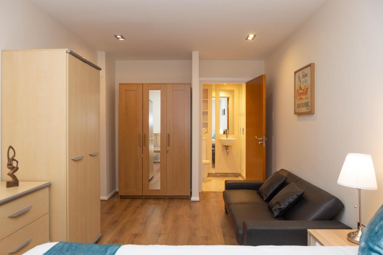 Royal Crossharbour Apartment London Exterior foto